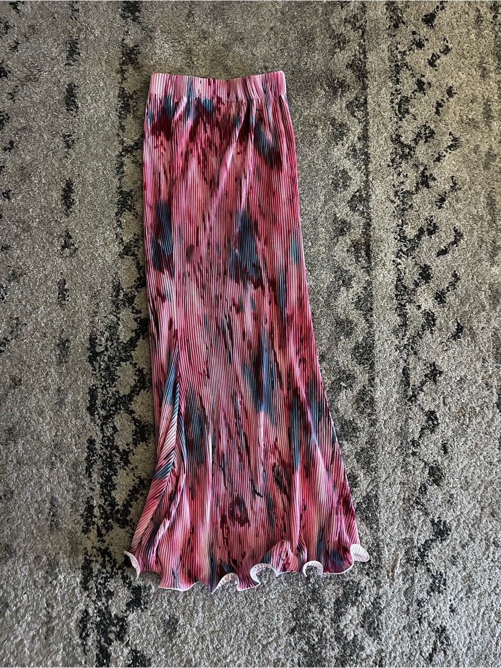 Pink Abstract Print Pleated Maxi Skirt